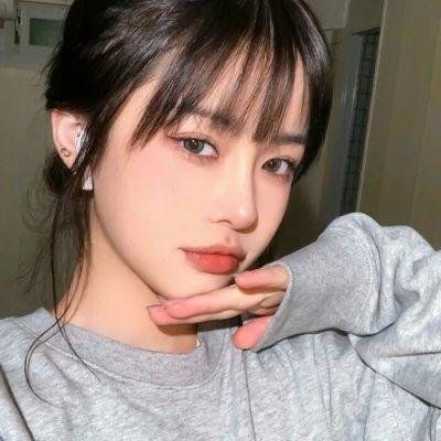 明天,我会成为谁的女友